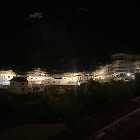 Casa Rural Bajo La Alcazaba Setenil De Las Bodegas المظهر الخارجي الصورة