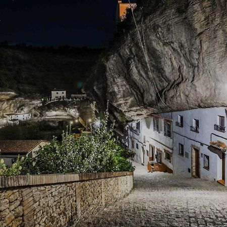 Casa Rural Bajo La Alcazaba Setenil De Las Bodegas المظهر الخارجي الصورة
